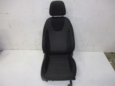 Sitz vorne rechts Sportsitz