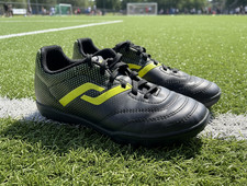Fußballschuhe genoppte Sohle Gr. 29 Kunstrasen Stollen Schwarz Sportschuhe