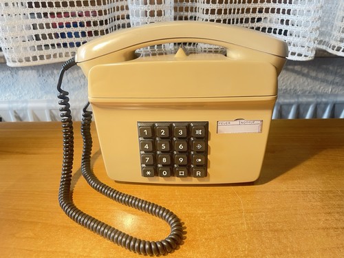 Mit tasten wandtelefon - mit, tasten-wandtelefon