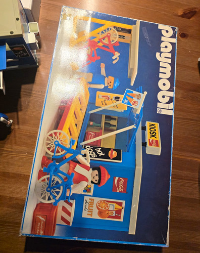 Playmobil kiosk set - playmobil,
