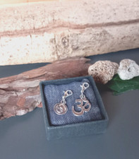 2 Charms Anhänger 3OM