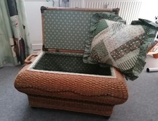 Nostalgie "Wäsche - Truhe," gebraucht, L70cm. B45cm. H40cm. 