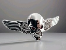 3D Totenkopf mit Flügel Metall Aufkleber Silber Rot KFZ Auto Emblem 7×3,3cm