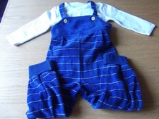 2 tlg. Baby-Set in Gr.80 - Strampelhose von Liegelind und Nicki-T-Shirt