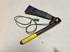 Opel Zafira A 2003 Vorne links Gurtstraffer/Gurtschloss vorne 90560655