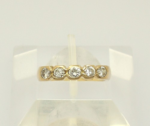 Halb memory ring in 18 - memory,