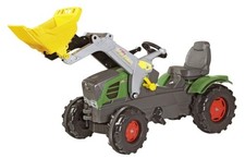 Fendt 211 Vario mit Frontlader