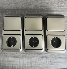 Busch Jäger Alpha Nea Bronze Wechselschalter /  Steckdosenkombination