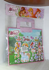 Kleiner Koffer Mit Aufkleber