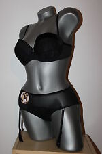 Triumph Set "Flirt Spotlight" Push-Up-BH WHU Gr. 80 B + Hipster Gr. 40 schwarz