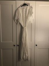 Morgenmantel Bademantel Seide mit Spitze Größe 38/40 Lang Kurzarm Weiß