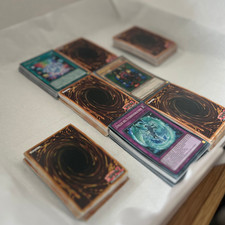 ✨ 200 YuGiOh Karten | Sammlung mit 200 Karten inkl. 20 Holokarten | Deutsch ✨