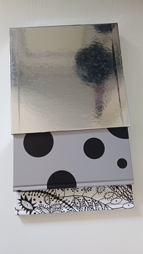 Yayoi kusama victoria - yayoi, x