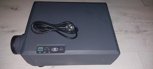 Toshiba lcd beamer tlp 410e - lcd, tlp-410e