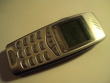 ORIGINAL SONY CMD J70 MADE IN FRANCE HANDY ENTSPERRT