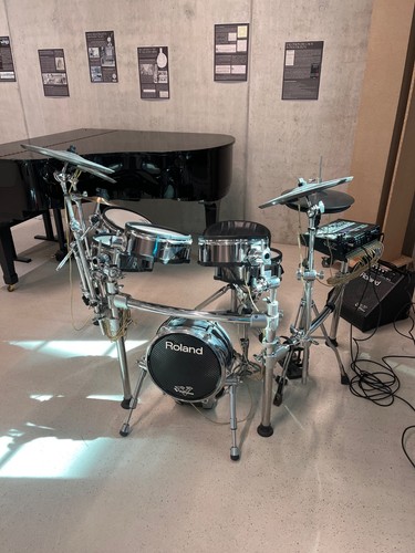 Drumset roland 30 - roland,