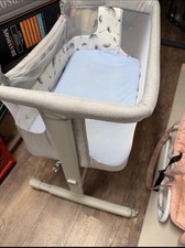 Beistellbett mit Matratze