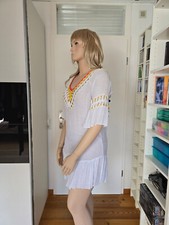 Hippie Ibiza Boho Strandtunika Kleid häkel  Weiß/ Bunt Bommel  Gr . M/L Unisize