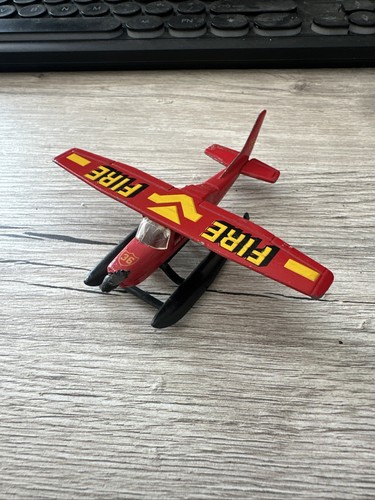 Vintage matchbox cessna fire - matchbox,