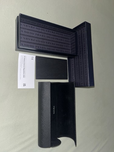 Prada hartschalen brillenetui - prada, hartschalen-brillenetui