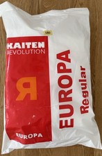 Kaiten Europa Revolution Regular 180/5 Karateanzug + weißer und gelber Gürtel