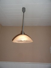 Topzustand: Deckenlampe Lampe für Küche oder Esstisch stufenlos höhenverstellbar
