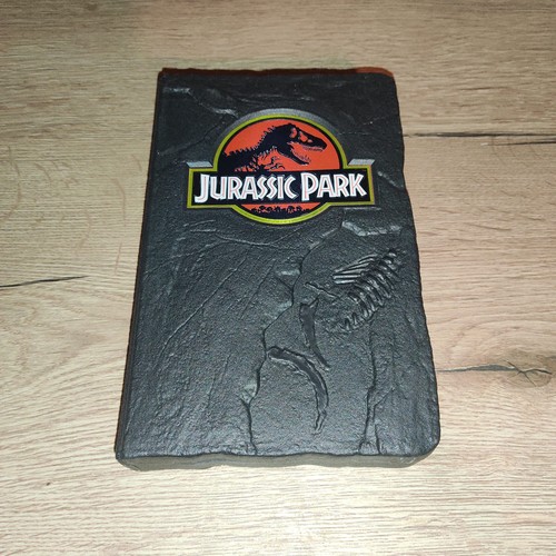 Jurassic park fossil vhs box - park,