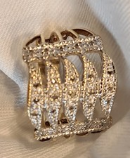 Sehr schöner Damen-Ring Gold