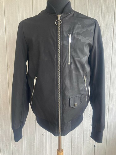 Nwt mens karl - nwt,