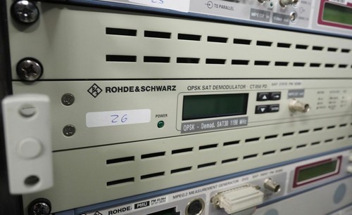 Rohde schwarz sat - schwarz,