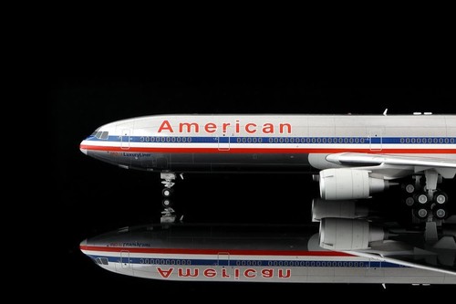 Wings american airlines - sq,