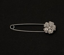 Brosche mit Blume und Strass