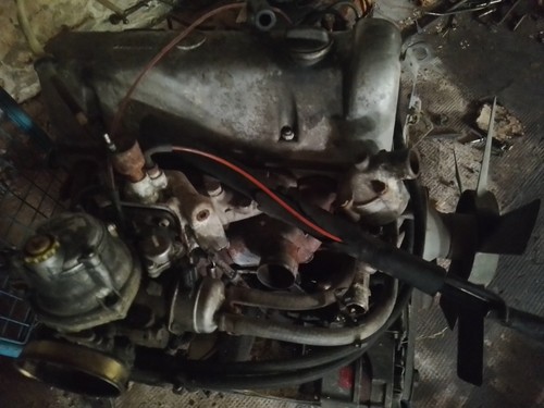 Motor mercedes 200 w123 - motor,
