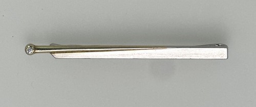 Krawattenklammer