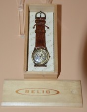 Relic Damenarmbanduhr -