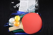 Tischtennis-Set mit 2 Schläger, Netz und 3 Bällen siehe Foto!