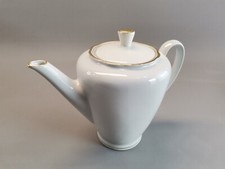 Porzellan Kanne weiß mit