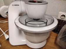 Bosch Küchenmaschine mum 5 mit Zubehör, gebraucht, sehr guter Zustand