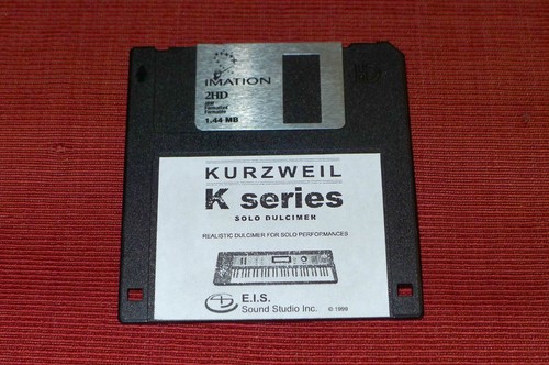 Diskette mit hackbrett patches - diskette,