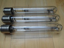 3x Philips Master SON-T PIA Plus 600W Natriumdampflampe Master Gewächshauslampe