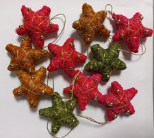 10 Sisalsterne mehrfarbig 5,5cm zum Aufhängen