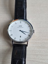 Daniel Wellington - Armbanduhr / Römische Ziffern / Dapper B38S1 