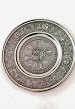 Schöner Metall  Wandteller       Weinszenen