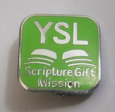 N749) Vintage YSL Schrift Buch