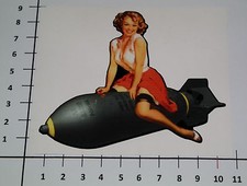 PIN UP BOMBSHELL Aufkleber
