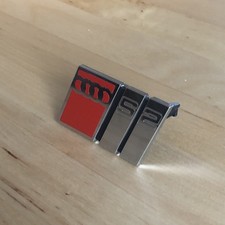 Audi S2 Emblem RS2 S4 S6 200