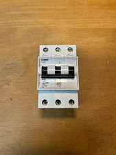 Siemens  Sicherungsautomat D32 Ampere - 3 polig -  neuwertig war nie eingebaut 
