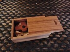 Holzkreuz  Handschmeichler klein in Holzbox Gravur Kommunion Konfirmation