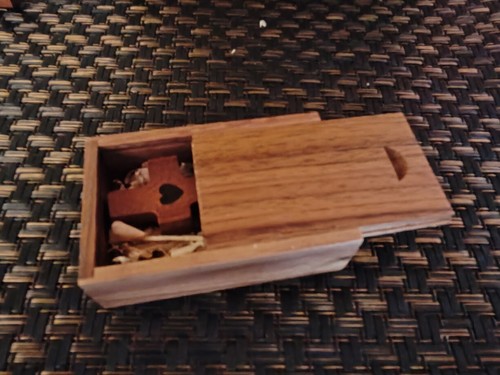 Holzkreuz handschmeichler - holzkreuz,