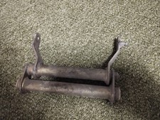 Piaggio TPH 125 Motorhalterung Schwinge Schwingarm Halter ZAPM02 Achse ORIGINAL